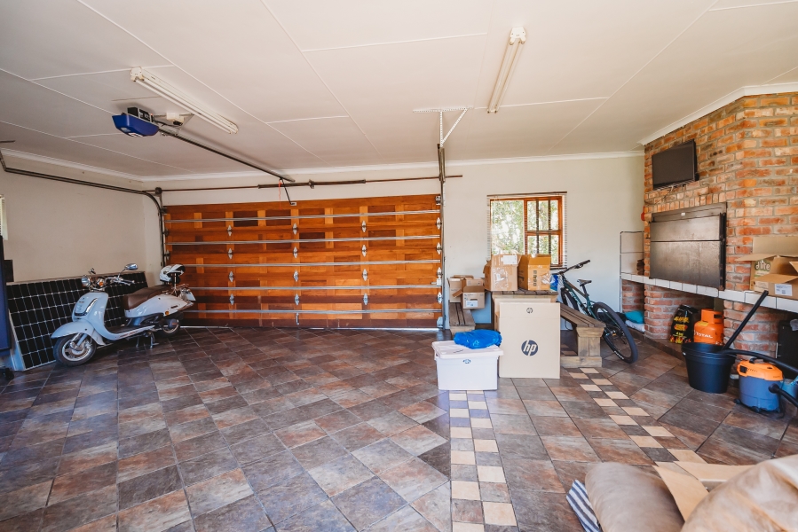 4 Bedroom Property for Sale in Bodorp Western Cape